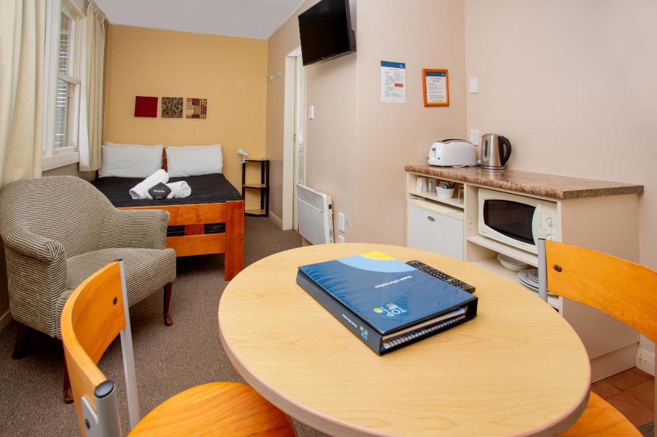 Queenstown Top 10 Holiday Park Esterno foto