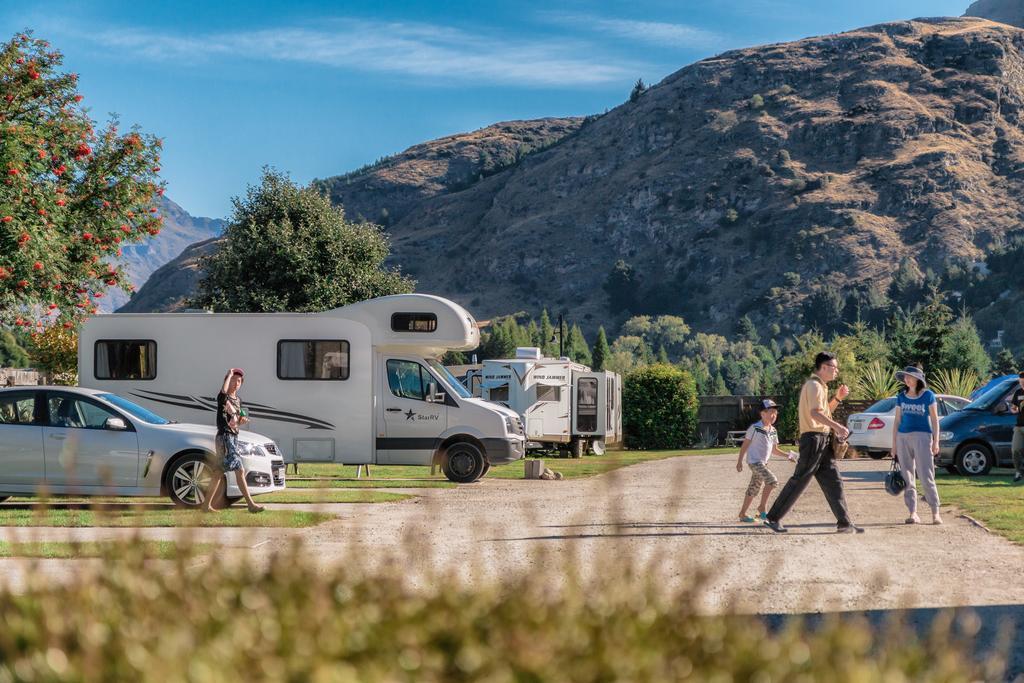 Queenstown Top 10 Holiday Park Esterno foto