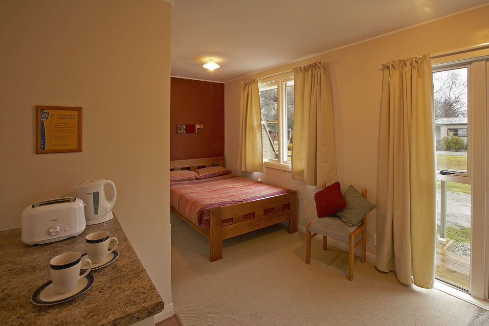 Queenstown Top 10 Holiday Park Esterno foto